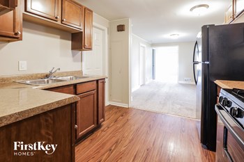 1146 McMillen Ave 3 Beds House for Rent - Photo Gallery 6