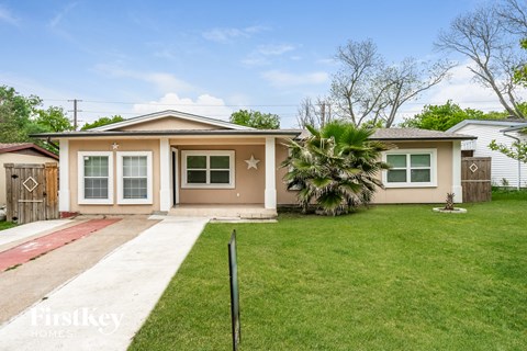 11517 Fernald Ave 4 Beds Apartment for Rent