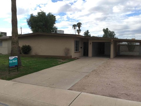 1158 E Concorda Dr 3 Beds Apartment for Rent