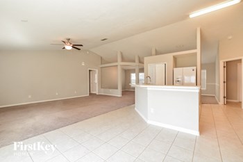 11652 Pineloch Loop 3 Beds House for Rent - Photo Gallery 4