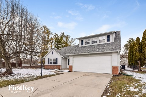 11704 Grenadier Ln 4 Beds Apartment for Rent