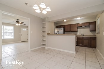 1180 Sharon Dr 3 Beds House for Rent - Photo Gallery 5