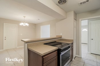 1180 Sharon Dr 3 Beds House for Rent - Photo Gallery 6