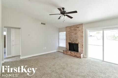 11822 El Sendero St 4 Beds Apartment for Rent