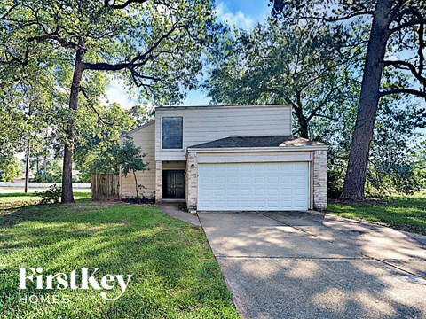 11936 Lakewood West Drive 3 Beds Apartment for Rent