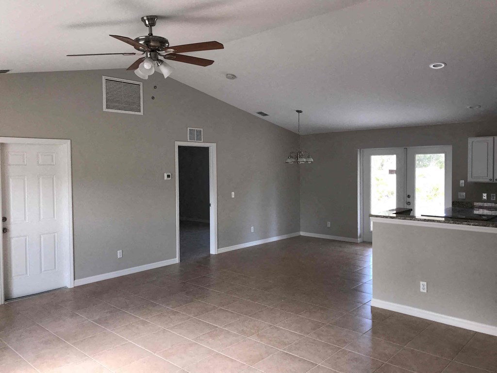 11986 Booth Avenue 3 Beds House for Rent - Photo Gallery 3