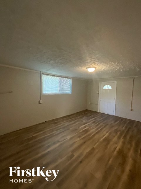 1199 Pineglen Dr 4 Beds Apartment for Rent