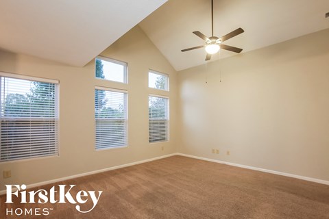 12158 E 141St St 3 Beds Apartment for Rent