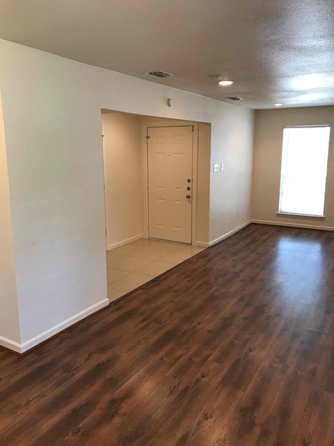 1217 Meadow Creek Dr 3 Beds Apartment for Rent