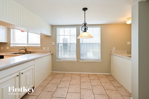 1219 Briarmead Dr 5 Beds Apartment for Rent