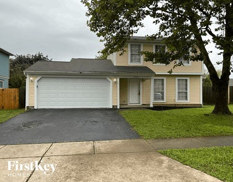 1221 Crossbrook Blvd 3 Beds Apartment for Rent