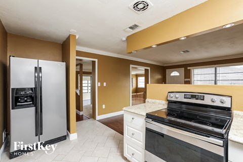 1228 Helen Street 3 Beds Apartment for Rent