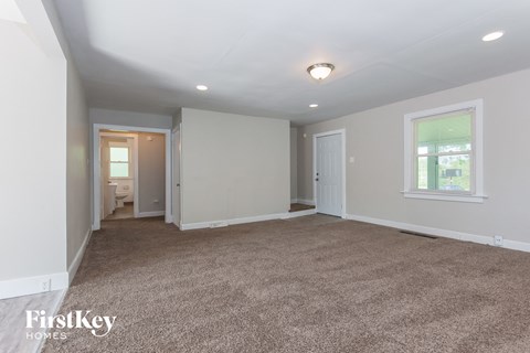 the living room is clean and ready to be staged