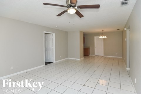 1204 NW 5Th St 4 Beds Apartment for Rent