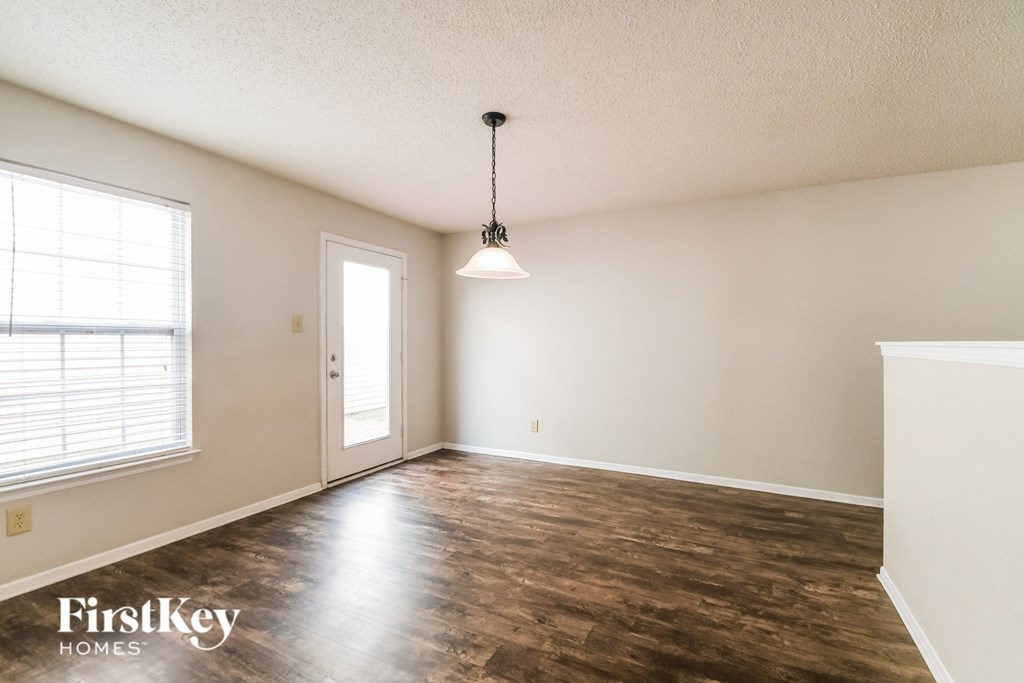 12663 Republic Drive 4 Beds House for Rent - Photo Gallery 5