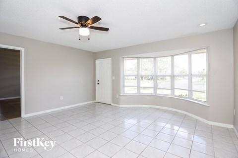 1291 NW 60Th Ave 4 Beds Apartment for Rent