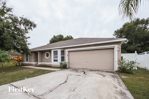 1307 Dover Dr 4 Beds Apartment for Rent