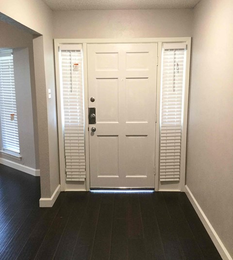 1309 Monterrey Dr 3 Beds Apartment for Rent