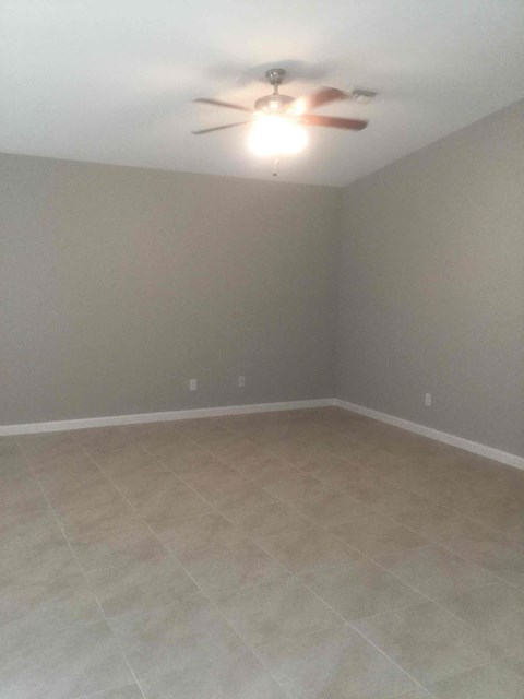 1316 SW Babcock Avenue 4 Beds Apartment for Rent