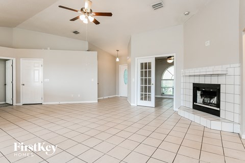 1323 Arrowhead Ct 3 Beds Apartment for Rent