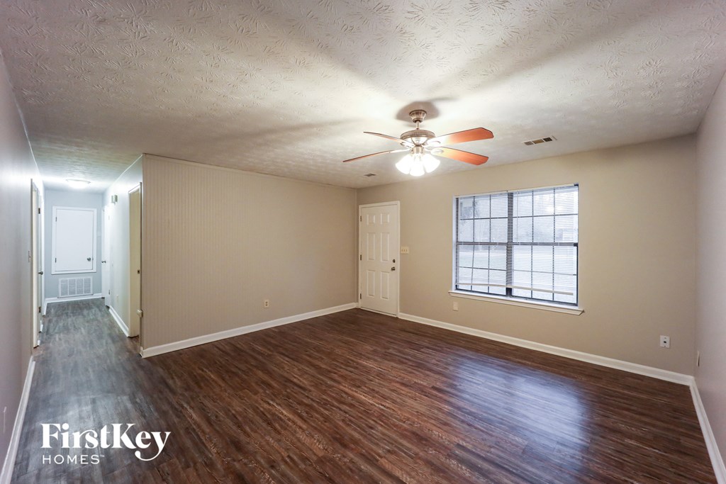 1327 Labelle Street 3 Beds House for Rent - Photo Gallery 3