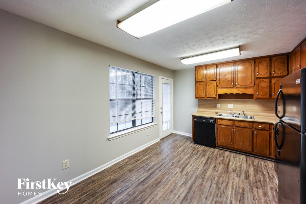 1327 Labelle Street 3 Beds House for Rent - Photo Gallery 4