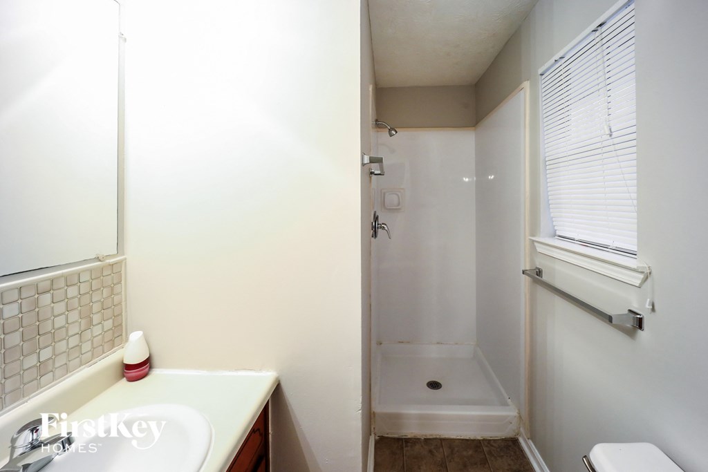 1327 Labelle Street 3 Beds House for Rent - Photo Gallery 10