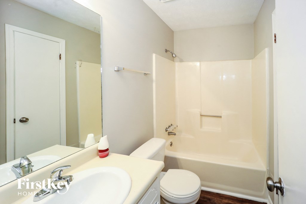 1327 Labelle Street 3 Beds House for Rent - Photo Gallery 13