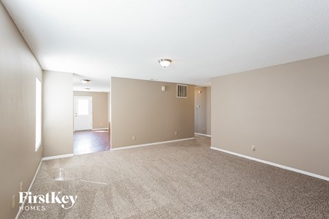1331 Ellington Drive 3 Beds Apartment for Rent