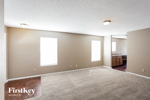 1331 Ellington Drive 3 Beds Apartment for Rent