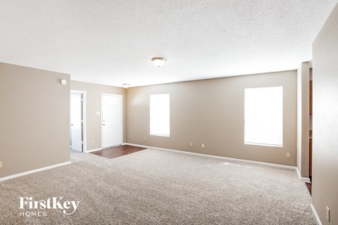 1331 Ellington Drive 3 Beds Apartment for Rent
