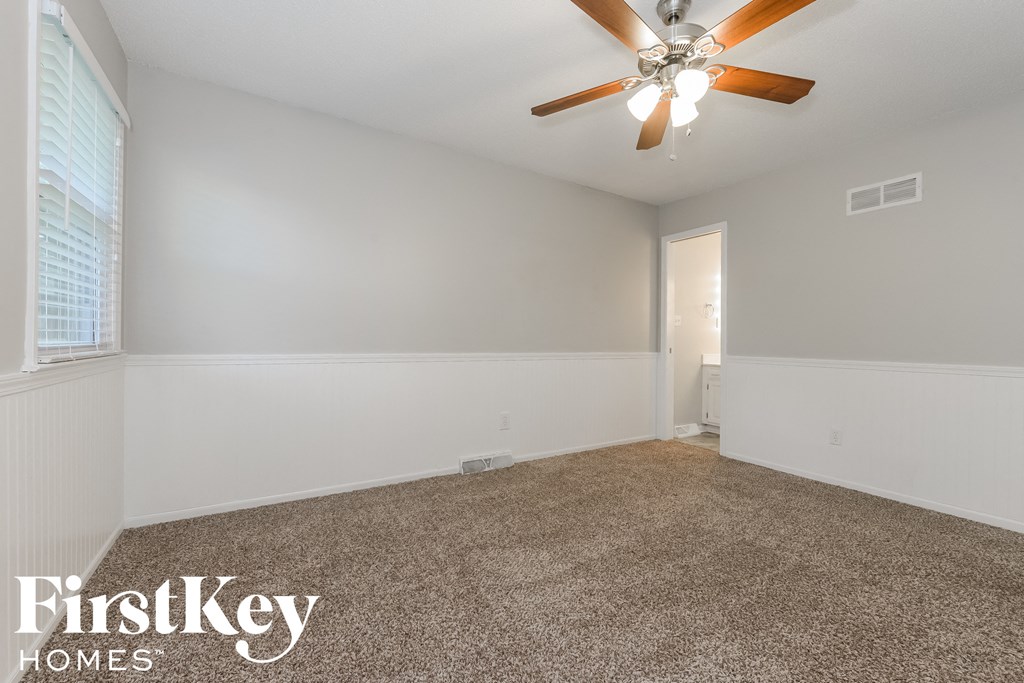 1333 SW 21st St 4 Beds House for Rent - Photo Gallery 9