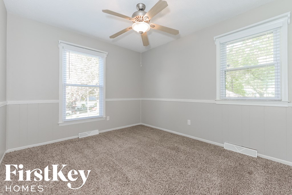 1333 SW 21st St 4 Beds House for Rent - Photo Gallery 11