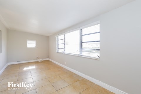 1345 NW 188Th St 4 Beds Apartment for Rent