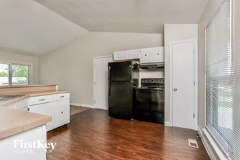 1353 WAR BONNET DR 3 Beds House for Rent - Photo Gallery 6