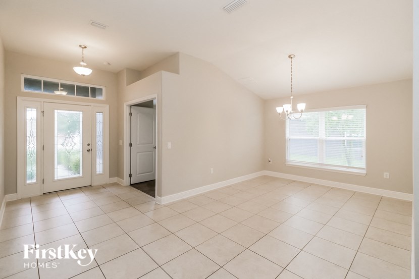 13546 Niti Dr Studio House for Rent - Photo Gallery 3