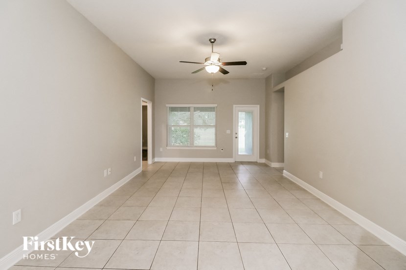 13546 Niti Dr Studio House for Rent - Photo Gallery 4