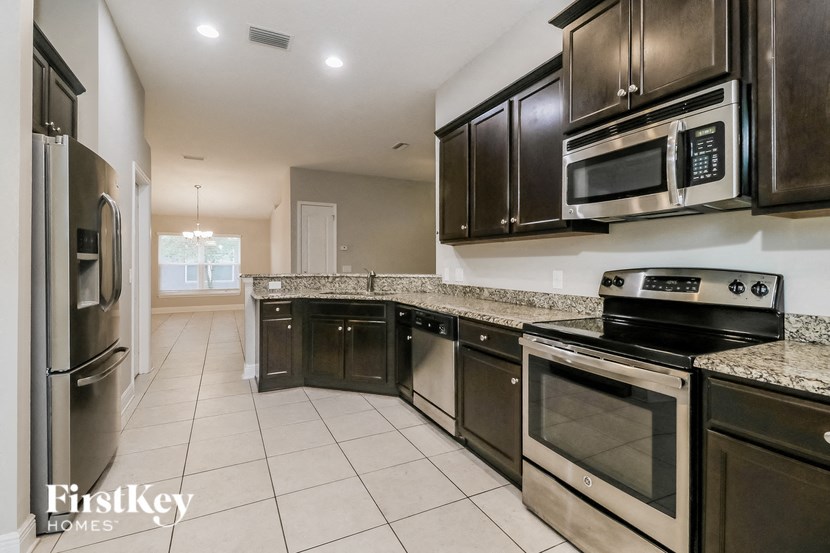 13546 Niti Dr Studio House for Rent - Photo Gallery 5