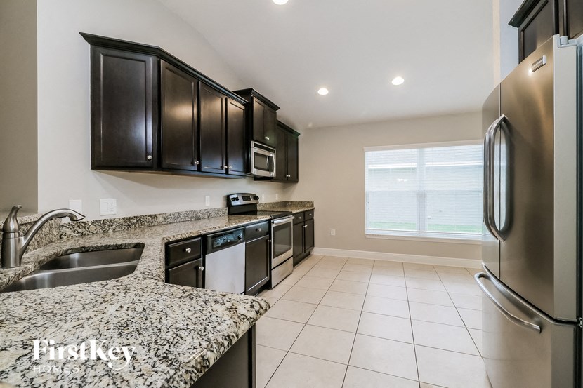 13546 Niti Dr Studio House for Rent - Photo Gallery 6