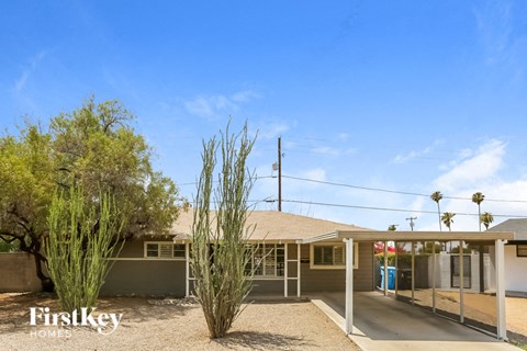 1357 W SELLS Dr 4 Beds Apartment for Rent