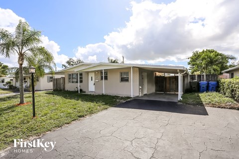 1400 NW 42 St 3 Beds Apartment for Rent