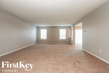 1403 Round Lake Rd 4 Beds House for Rent - Photo Gallery 2