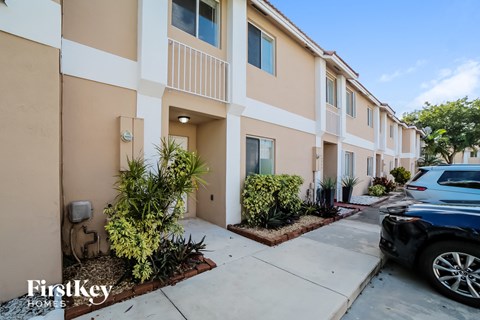 14048 Sw 179 Street 3 Beds Apartment for Rent