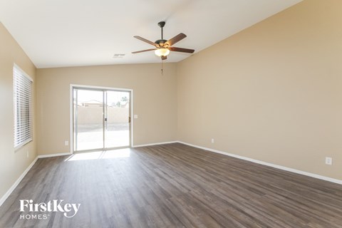 14133 W Two Guns Trl 3 Beds Apartment for Rent