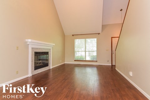 1424 N Lucy Montgomery Way 4 Beds Apartment for Rent