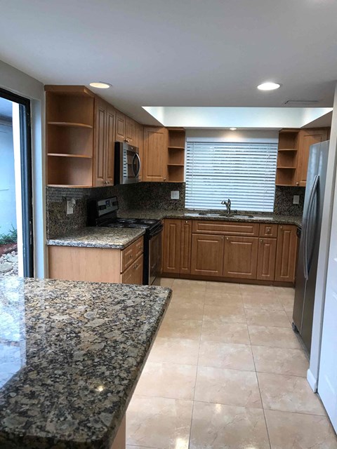 1430 W Sandpiper Circle 3 Beds Apartment for Rent