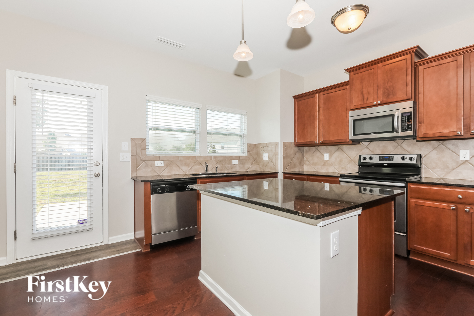 14322 Lake Crossing Dr Charlotte, NC 28278