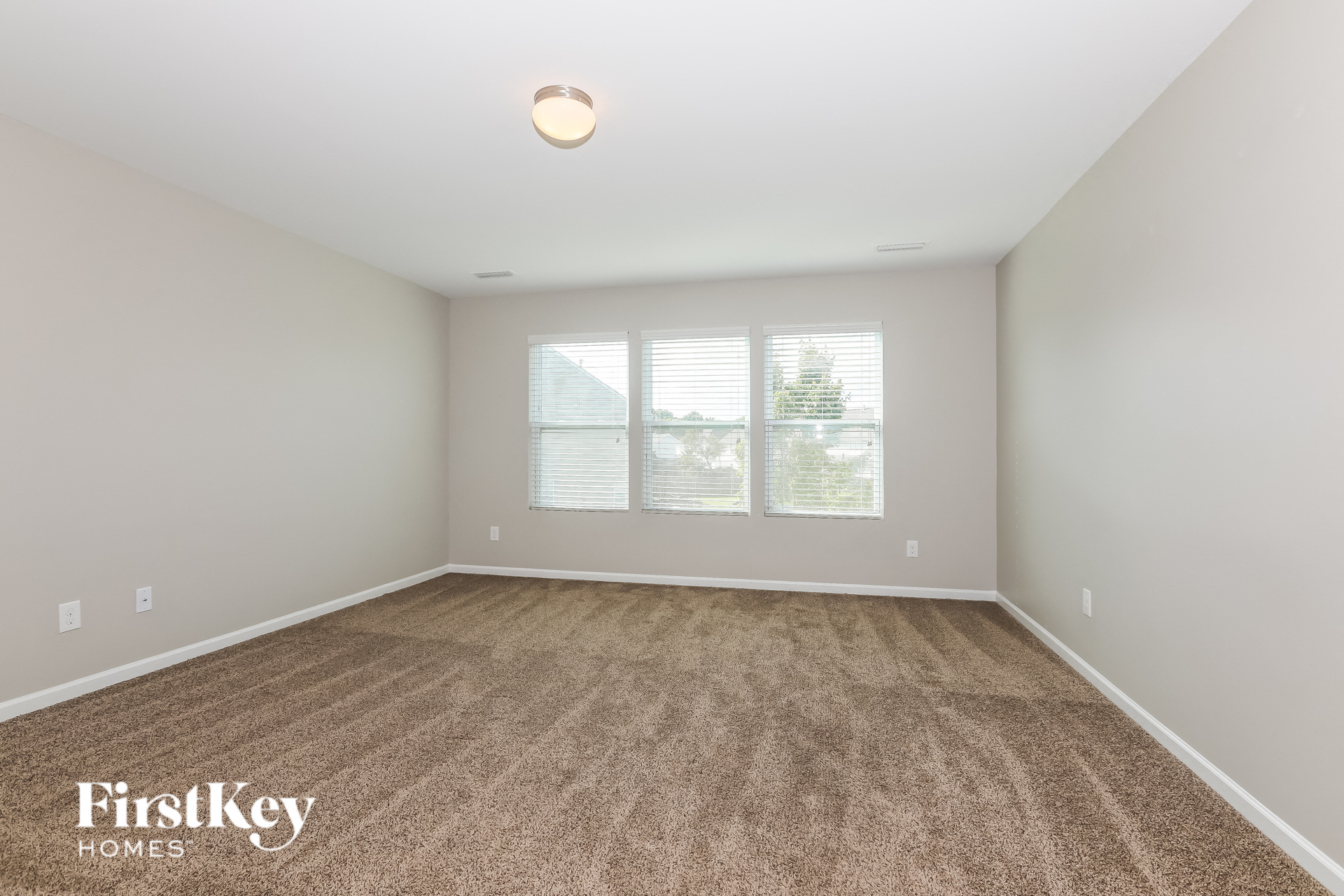 14322 Lake Crossing Dr Charlotte, NC 28278