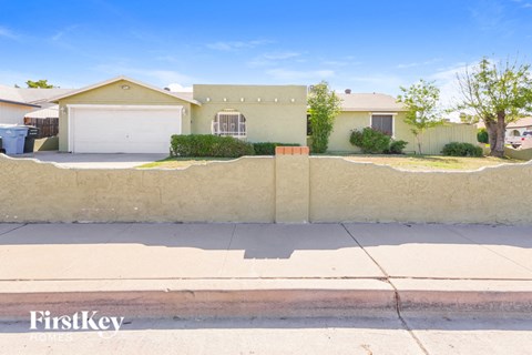 14401 N 36TH St 3 Beds Apartment for Rent
