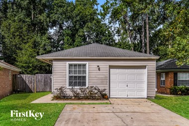 1449 Ellis Trace Drive W 3 Beds Apartment for Rent